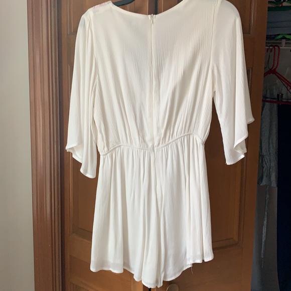 Tobi - flowy romper - Picture 3 of 3